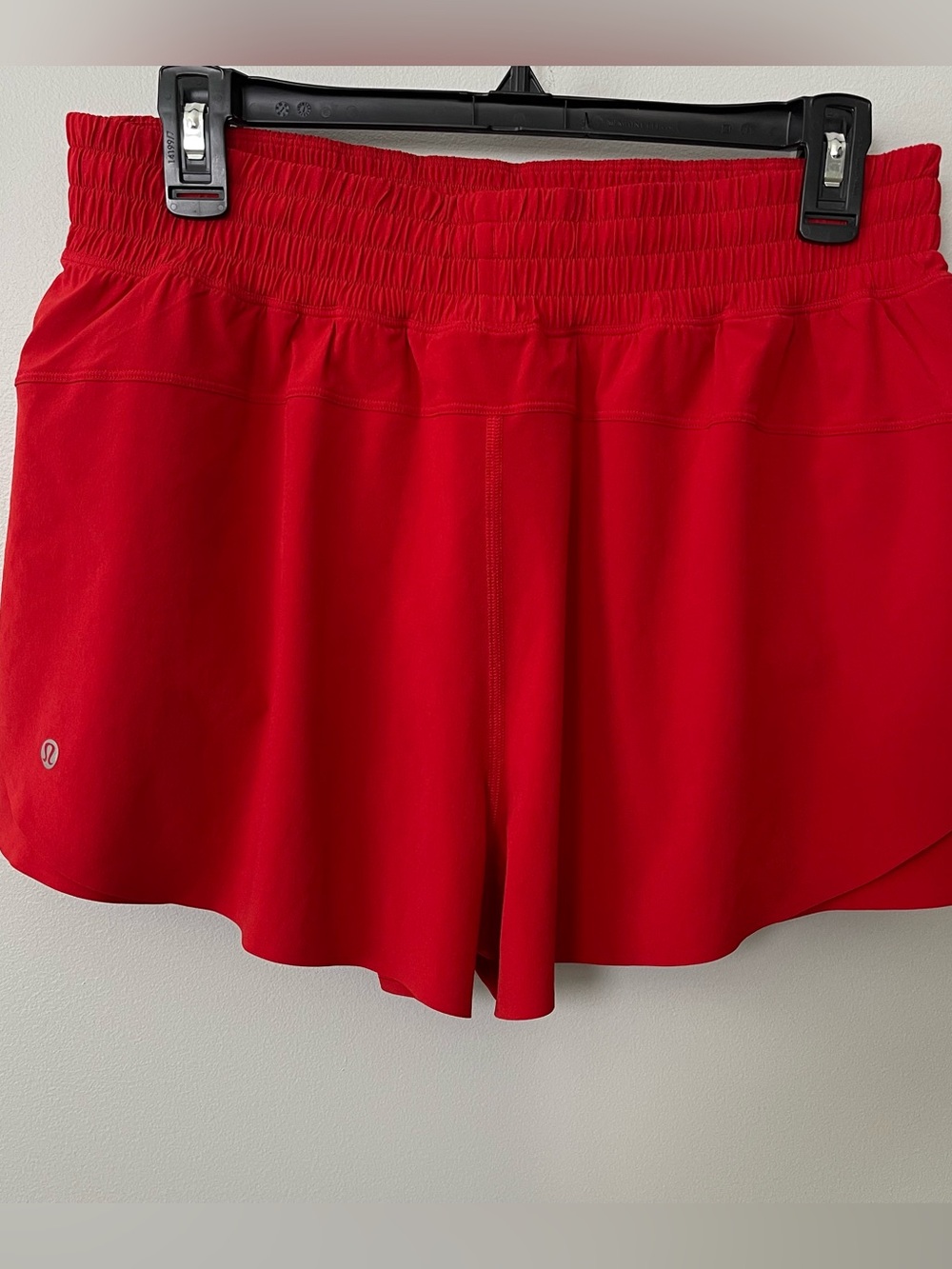 Lululemon Shake It Out High-Rise Running Short 2.5” Oxford Red Size Large